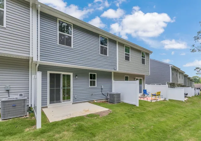 Photo 38 of Townhouse for sale at 828 Knox Crest Dr, Lebanon, TN 37090 | MLS# 2924505 | Listing updated on 2025-06-27