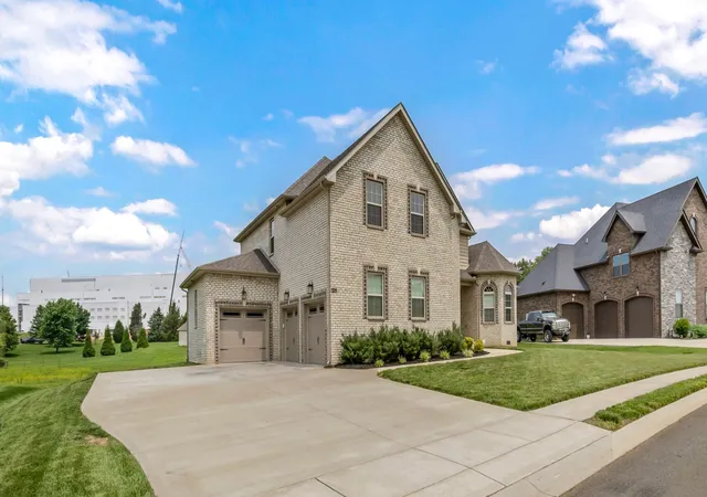 5th image of 329 Clarabelle Ln, Clarksville, TN 37040 | MLS# 2923269