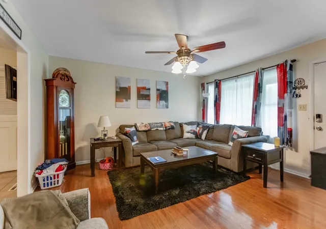 5th image of 1710 Clarence Dr, Hopkinsville, KY 42240 | MLS# 2924222