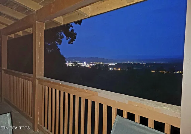 4th image of 813 Lloyd Huskey Rd, Pigeon Forge, TN 37863 | MLS# 3065492