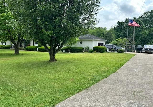 2nd image of 302 Utley Dr N, Goodlettsville, TN 37072 | MLS# 2925101