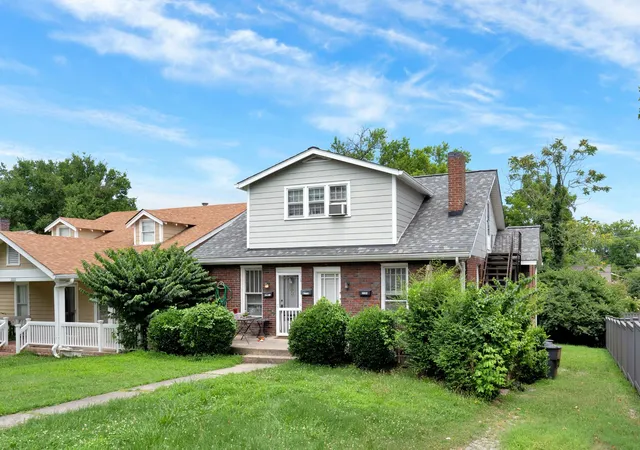 3rd image of 2220 Ashwood Ave, Nashville, TN 37212 | MLS# 2932118