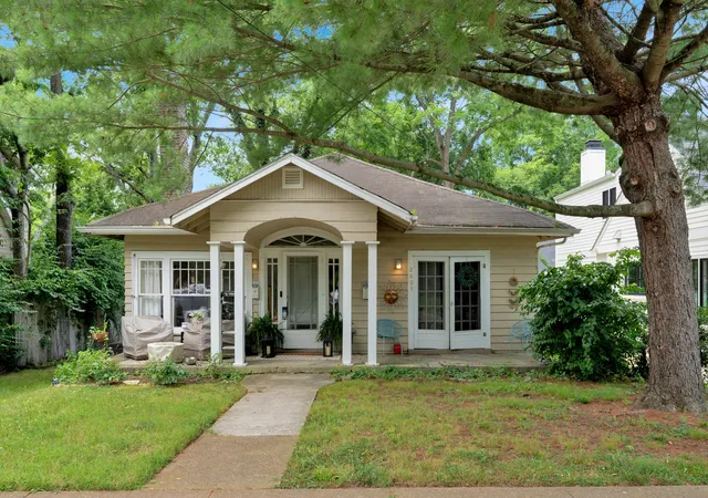 3rd image of 2609 Sunset Pl, Nashville, TN 37212 | MLS# 2932116