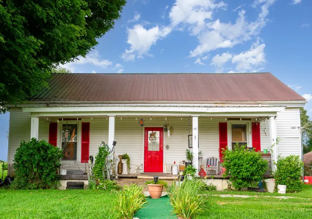 3rd image of 820 Hwy 52E, Portland, TN 37148 | MLS# 2924709