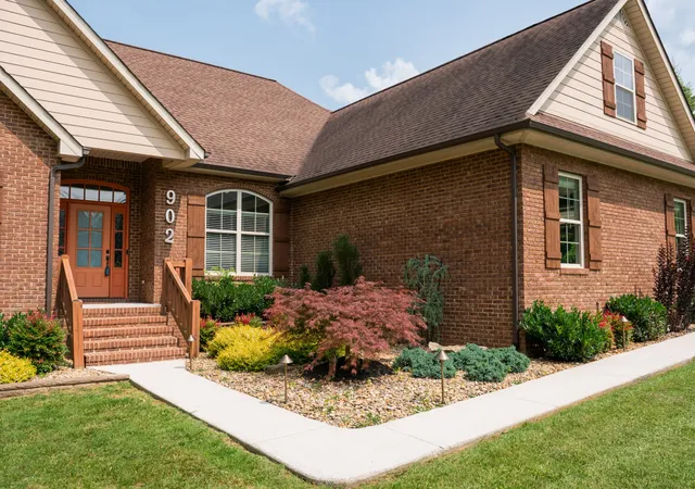 1st image of 902 Evelyn Ct, Cookeville, TN 38506 | MLS# 2925354
