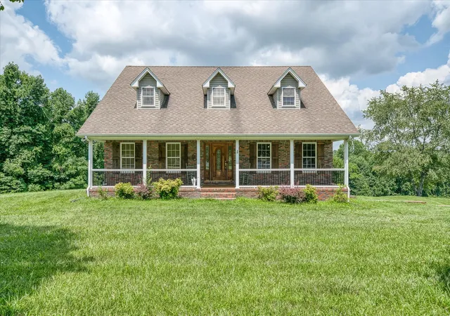 1st image of 615 Fox Run Ln, Lafayette, TN 37083 | MLS# 2925744