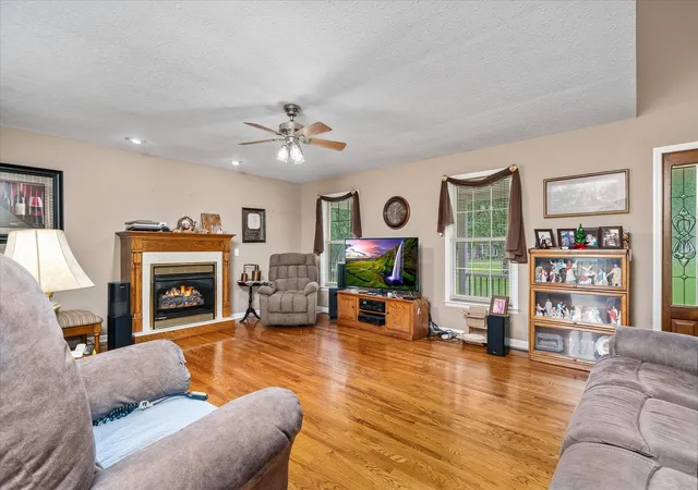 3rd image of 615 Fox Run Ln, Lafayette, TN 37083 | MLS# 2925744