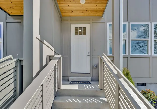 3rd image of 2122 15Th Ave N #A, Nashville, TN 37208 | MLS# 2925814