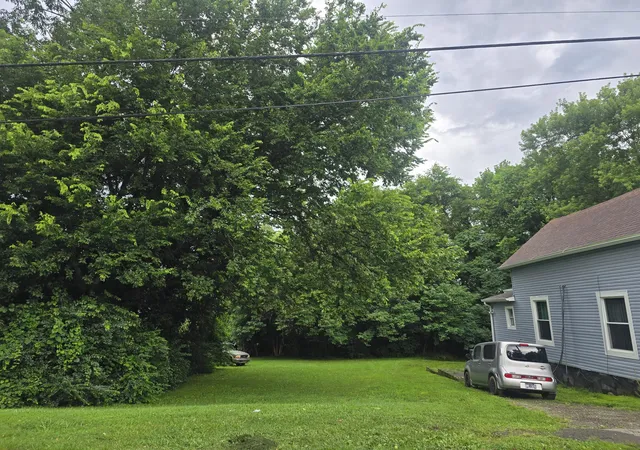 Photo 3 of Land for sale at 0 W 3rd Street, Columbia, TN 38401 | MLS# 2925973 | Listing updated on 2025-11-07
