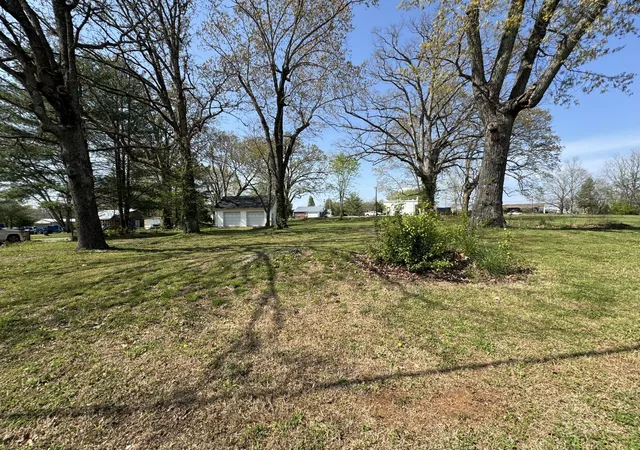 Homes for sale in White Bluff, TN | 440 Church St, White Bluff, TN 37187 | MLS# 2926762