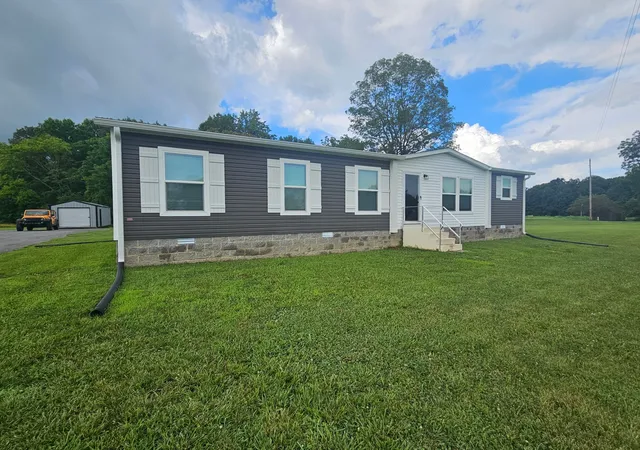 1st image of 203 Heidi Ln, Lafayette, TN 37083 | MLS# 2927922