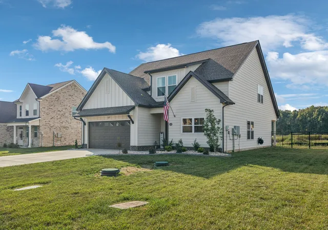 Homes for sale in Bell Buckle, TN | 3209 Bootknife Dr, Bell Buckle, TN 37020 | MLS# 2942575