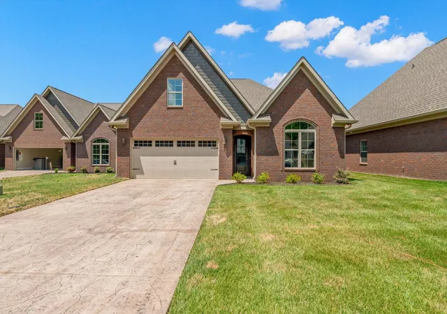 Homes for sale in Englewood, TN | 225 Lake View Point, Englewood, TN 37329 | MLS# 3223301