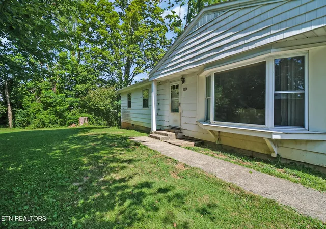 Homes for sale in Jamestown, TN | 110 Clark Ave, Jamestown, TN 38556 | MLS# 2929502