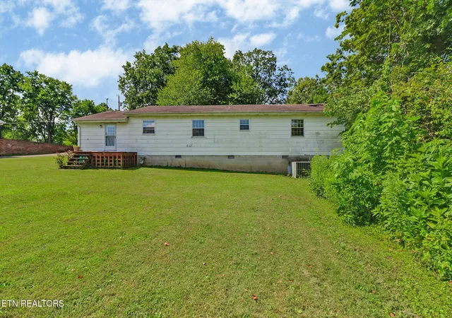 Homes for sale in Jamestown, TN | 110 Clark Ave, Jamestown, TN 38556 | MLS# 2929502