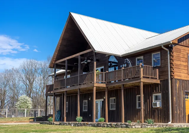 2nd image of 660 Vaden Hill Ln, Bethpage, TN 37022 | MLS# 2929689