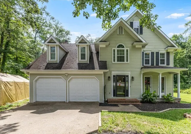 Homes for sale in Signal Mountain, TN | 2416 Mourning Dove Lane, Signal Mountain, TN 37377 | MLS# 3072463