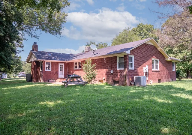 5th image of 1539 Old Florence Rd, Lawrenceburg, TN 38464 | MLS# 2929768