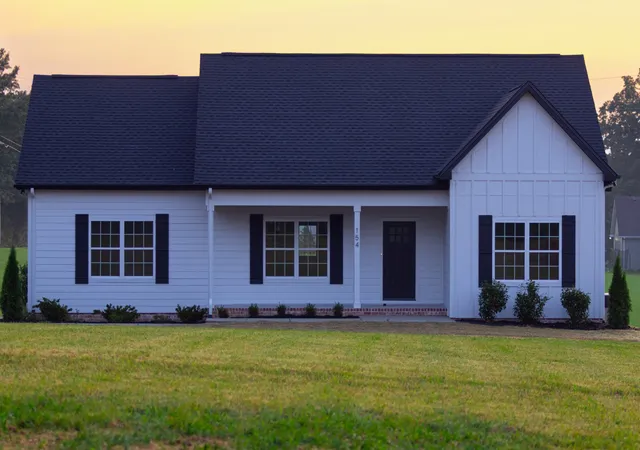 1st image of 154 Dorris Ln, Portland, TN 37148 | MLS# 2930253