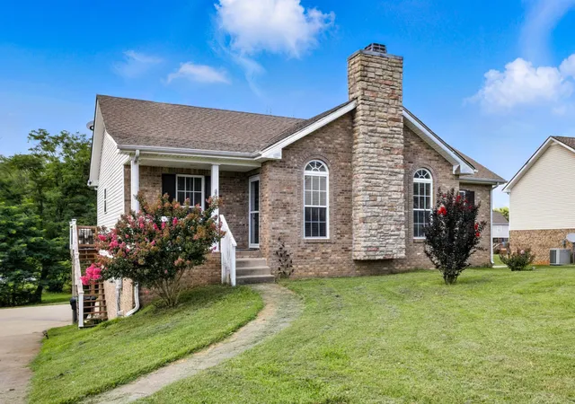 4th image of 65 West Dr, Clarksville, TN 37040 | MLS# 2940807