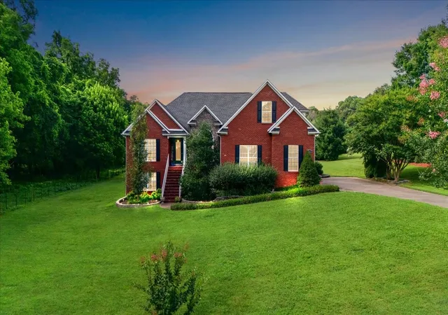 1st image of 979 Rip Steele Rd, Columbia, TN 38401 | MLS# 2939470