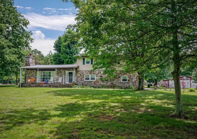 1st image of 9706 Harrison Ferry Rd, Mcminnville, TN 37110 | MLS# 2940553
