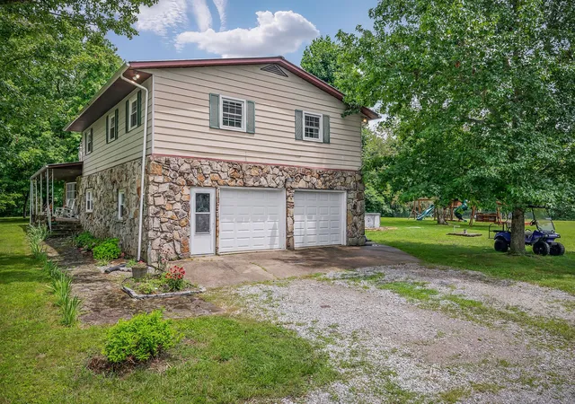 5th image of 9706 Harrison Ferry Rd, Mcminnville, TN 37110 | MLS# 2940553