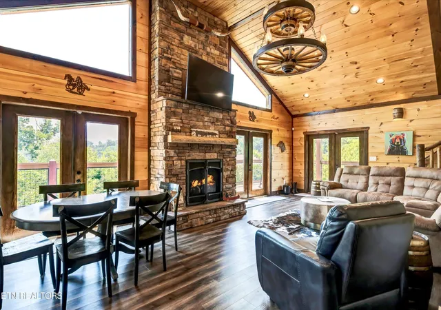 3rd image of 809 Wattle Blossom Way, Gatlinburg, TN 37738 | MLS# 3510272