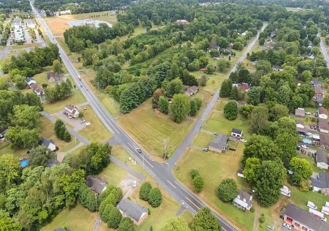 5th image of 100 Rolling Acres Dr, White House, TN 37188 | MLS# 2976261