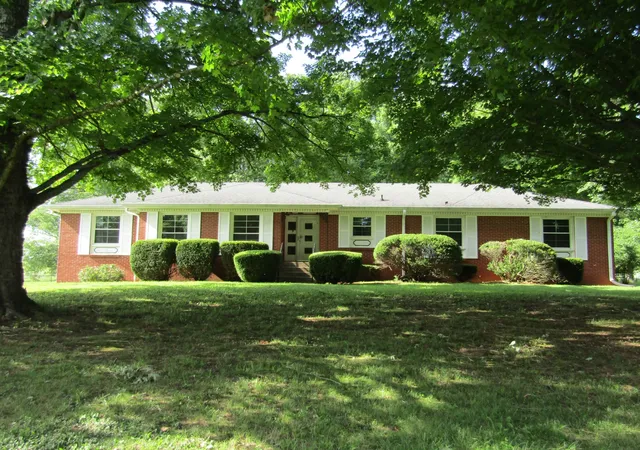 3rd image of 2108 Powell Ln, Lewisburg, TN 37091 | MLS# 2942063
