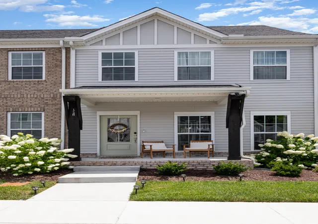 Photo 3 of Townhouse for sale at 1748 Fenway Loop, Antioch, TN 37013 | MLS# 3531127 | Listing updated on 2026-09-25