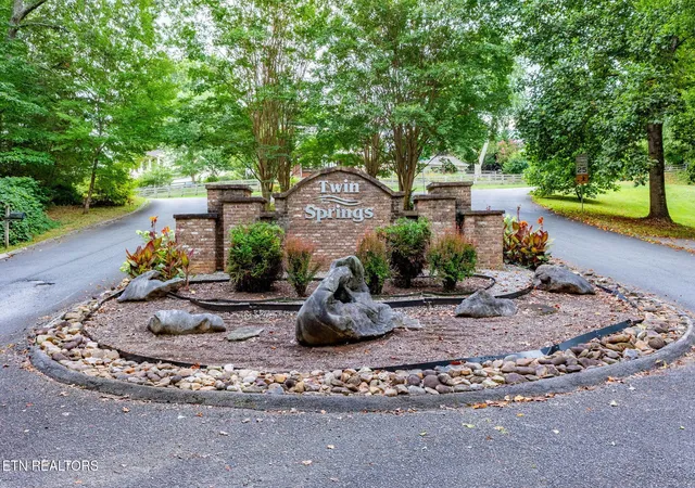 37th image of 1025 Misty Springs Rd, Knoxville, TN 37932 | MLS# 3006436