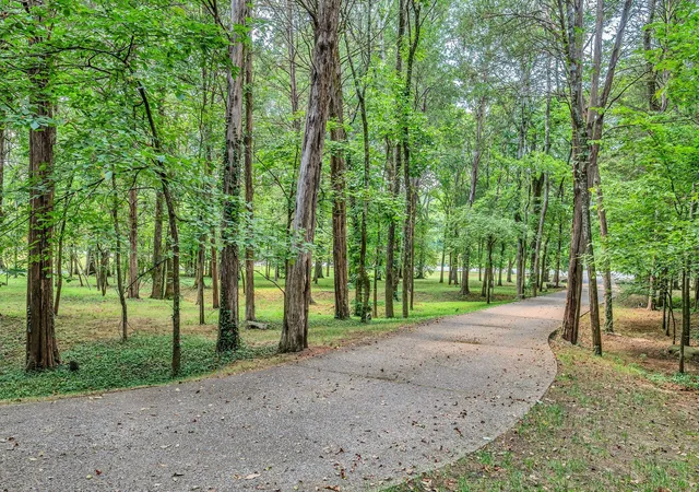 32nd image of 6204 Hillsboro Pike, Nashville, TN 37215 | MLS# 2987897