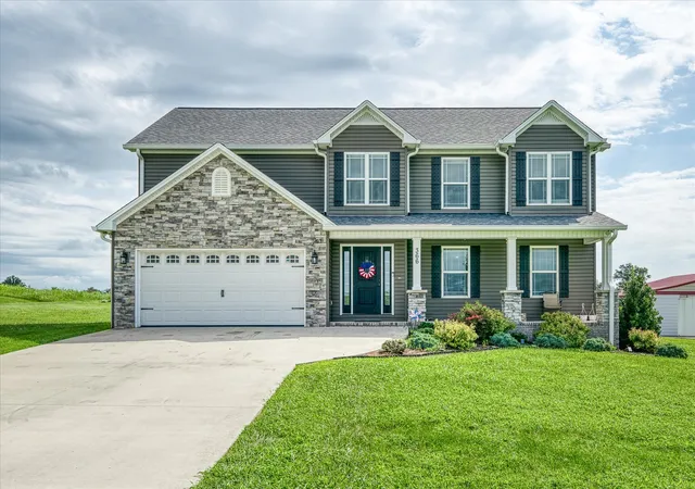 1st image of 366 S Bunker Hill Rd, Sparta, TN 38583 | MLS# 2943751