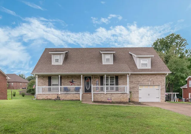 3rd image of 2012 Graceland Way, Greenbrier, TN 37073 | MLS# 2942985