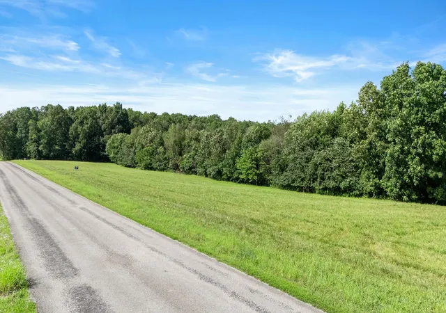 16th image of 0 Westside Rd, Lawrenceburg, TN 38464 | MLS# 2964267