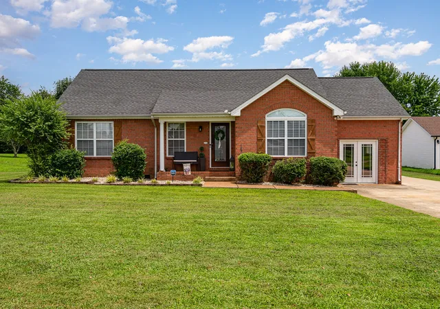 2nd image of 105 Irish Oaks Dr, Portland, TN 37148 | MLS# 2944098