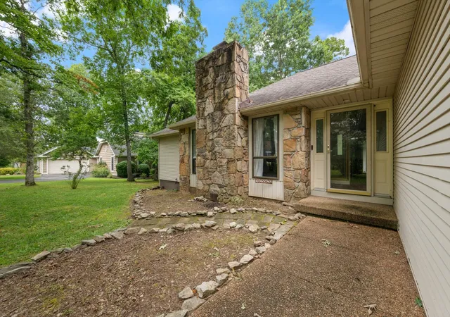 2nd image of 106 Gilford Ter, Crossville, TN 38558 | MLS# 2944567
