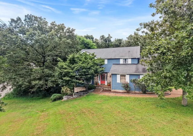 Photo 3 of Single family home for sale at 801 Susan Carol Ln, Chattanooga, TN 37421 | MLS# 3225637 | Listing updated on 2026-08-08