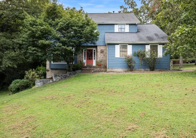 Photo 4 of Single family home for sale at 801 Susan Carol Ln, Chattanooga, TN 37421 | MLS# 3225637 | Listing updated on 2026-08-08