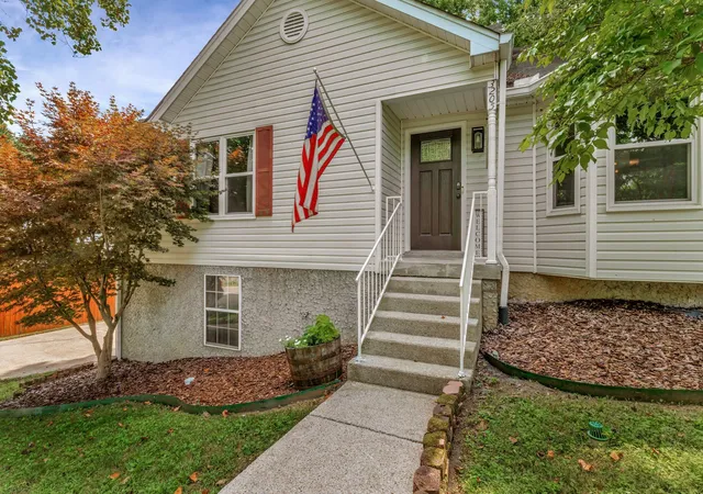 4th image of 3205 Dockside Dr, Hermitage, TN 37076 | MLS# 2946496