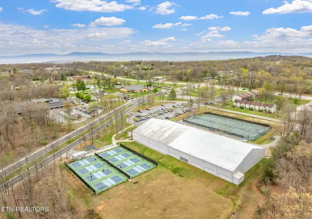 2nd image of 187 Forest View Dr, Crossville, TN 38558 | MLS# 3043066
