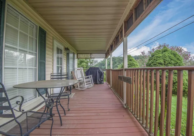 3rd image of 11981 Hwy 127 S, Crossville, TN 38572 | MLS# 2945320