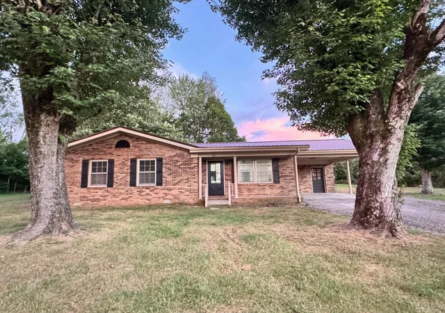 1st image of 389 4th Ave N, Cookeville, TN 38506 | MLS# 2945330