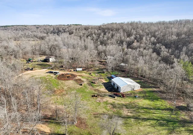 1st image of 1208 Little Spring Creek Rd, Linden, TN 37096 | MLS# 2945989