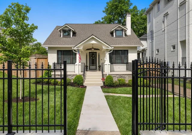 1st image of 1721 15th Ave S, Nashville, TN 37212 | MLS# 2946824