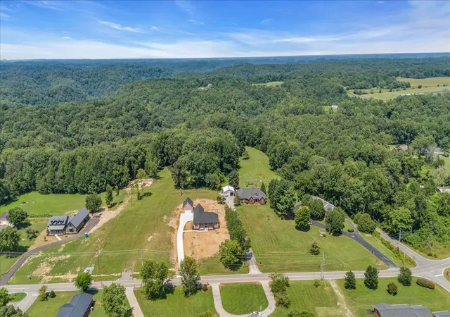 Photo 4 of Single family home for sale at 2351 Allen Fry Rd, Smithville, TN 37166 | MLS# 2958022 | Listing updated on 2026-01-10