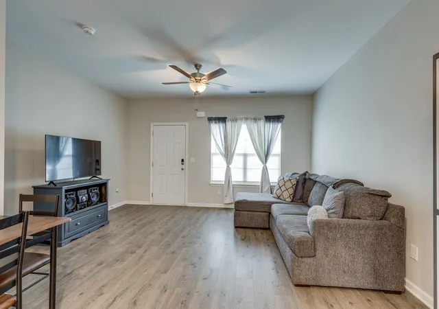 Photo 3 of Townhouse for sale at 335 Kristen Ct, Columbia, TN 38401 | MLS# 2963495 | Listing updated on 2025-08-12
