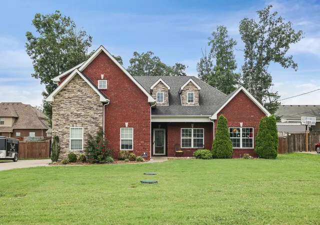 1st image of 1131 Rivercrest Dr, Murfreesboro, TN 37129 | MLS# 2970620