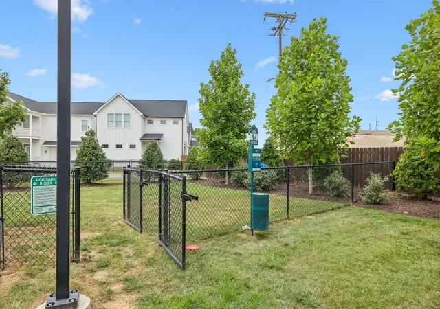 43rd image of 2044 Edison Park Ln, Nashville, TN 37209 | MLS# 2969898